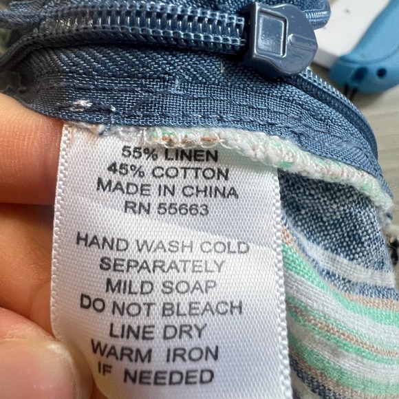 For Cynthia Women's Striped Tie Button Front Blouse Top Gray Size Large - Picture 4 of 5